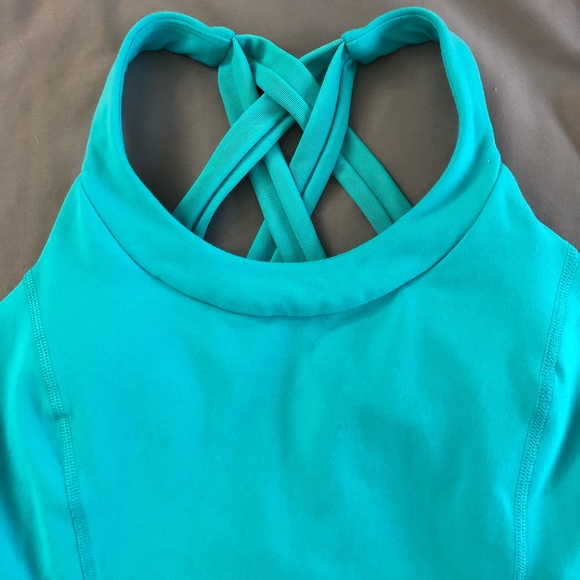 Lululemon scoop neck cross back tank top - Picture 3 of 7